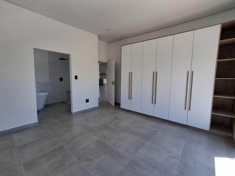 3 Bedroom Property for Sale in Shelley Point Western Cape